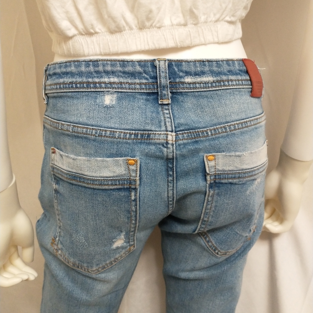 Zara Distressed Skinny Jeans - Picture 5 of 11